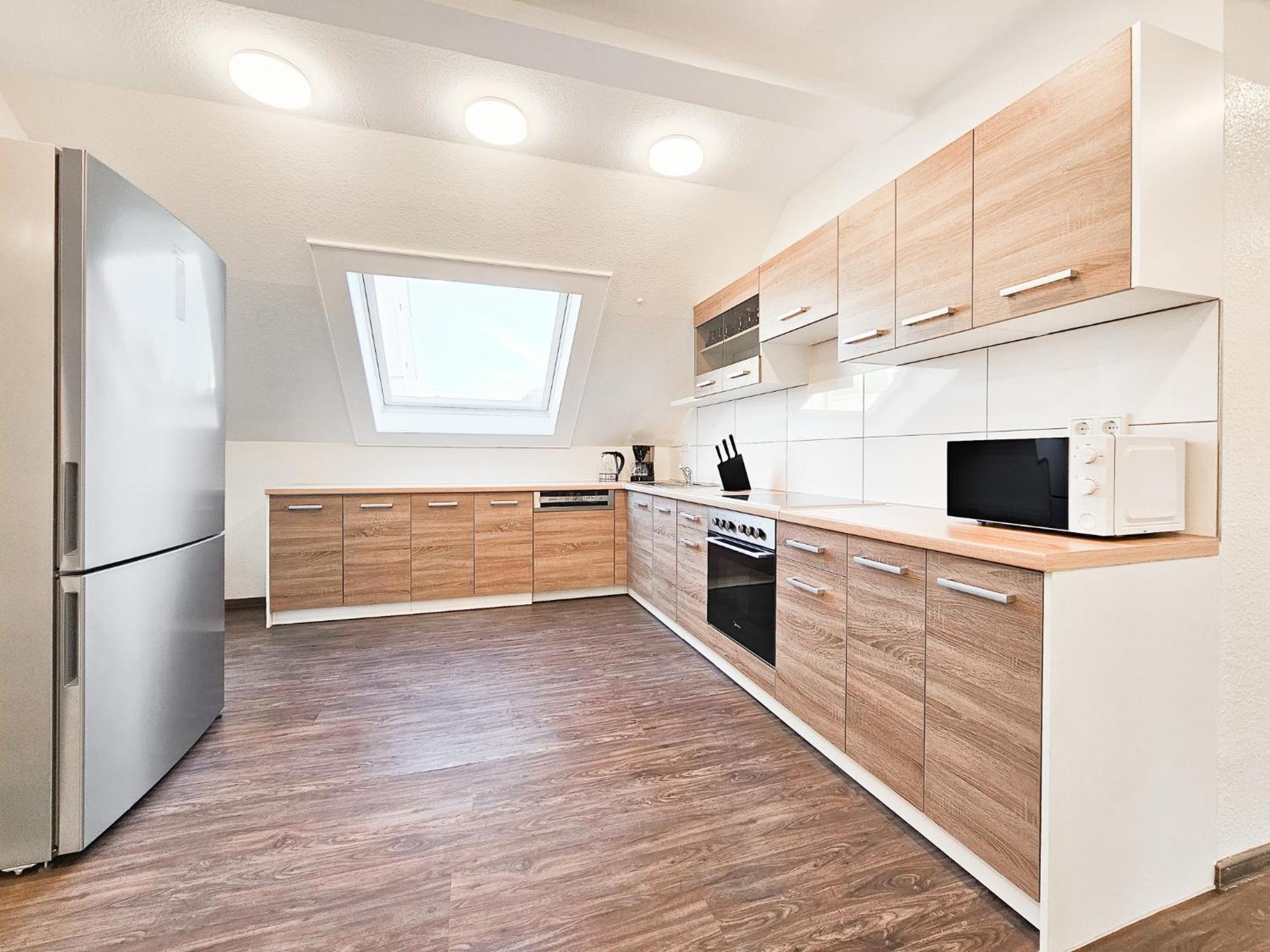 Raj Living - City Center Apartments With 5 Rooms - 10 Min Messe Dus Дюселдорф Екстериор снимка